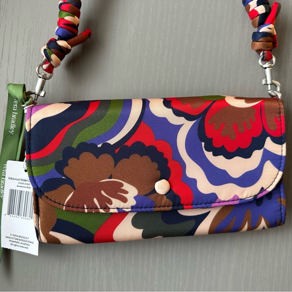 NWT OS, Vera Bradley Colorful Floral Clutch